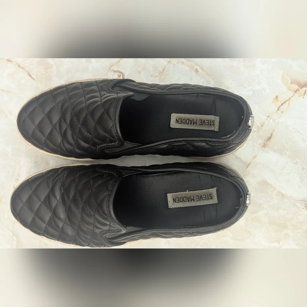 Steve Madden woman shoes size